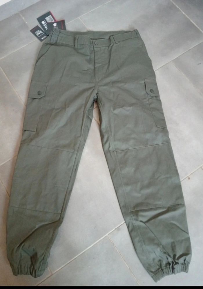 Pantalon de travail neuf