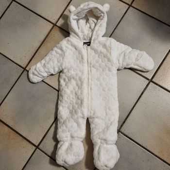 combinaison bébé  1 mois  (idéal pour la sortie de la maternité ) mode mixte
