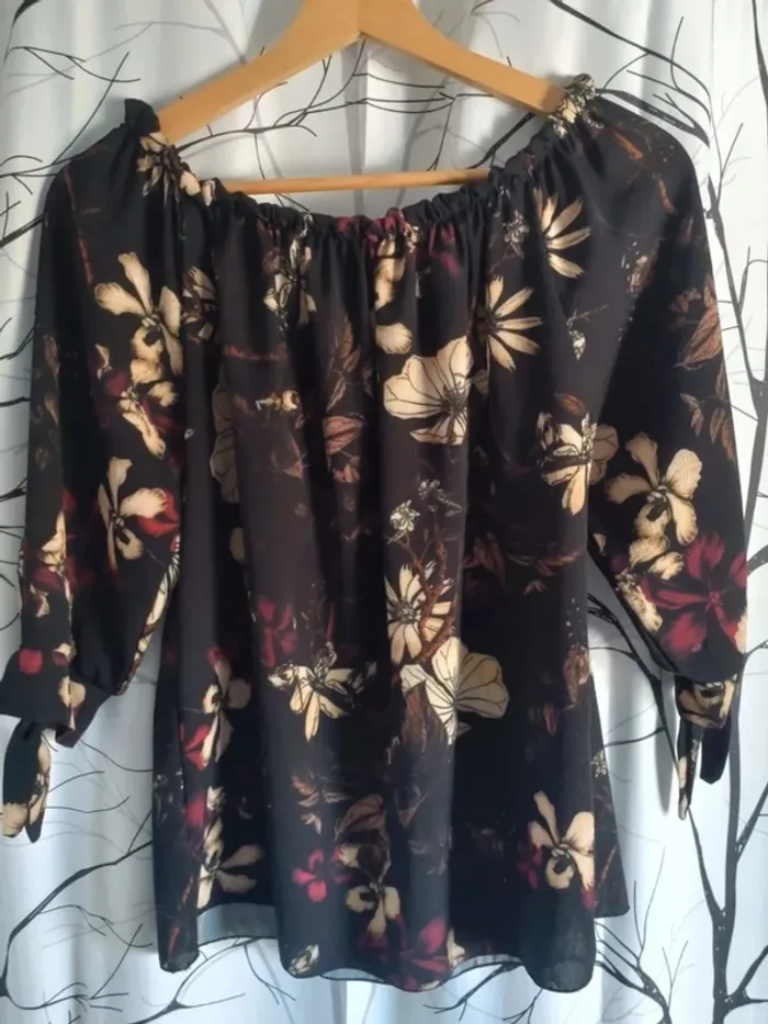 Jolie blouse grandes fleurs femme manches 3/4 nouées - photo numéro 4