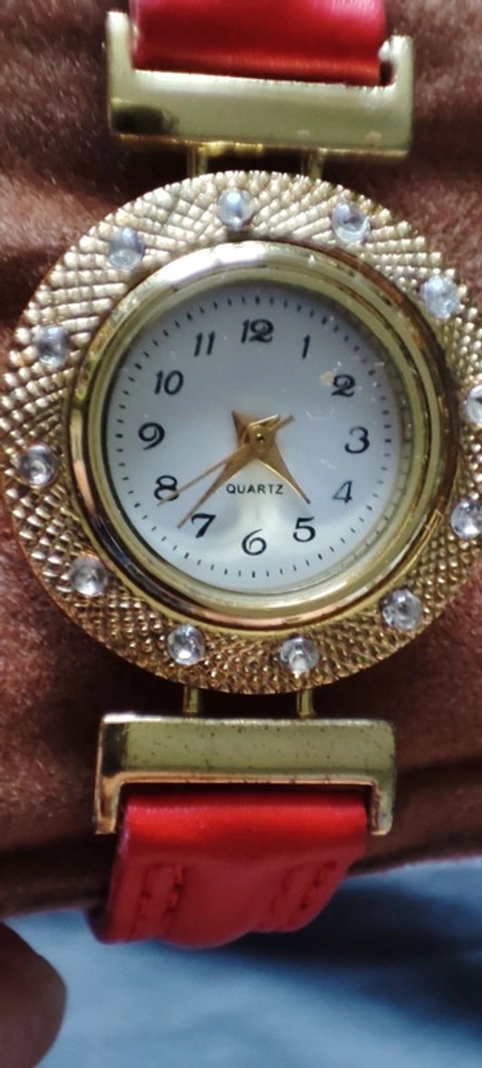 Montre - photo numéro 5