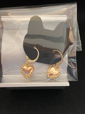 Idée cadeau de noël - Boucles d’oreilles dorées cœur