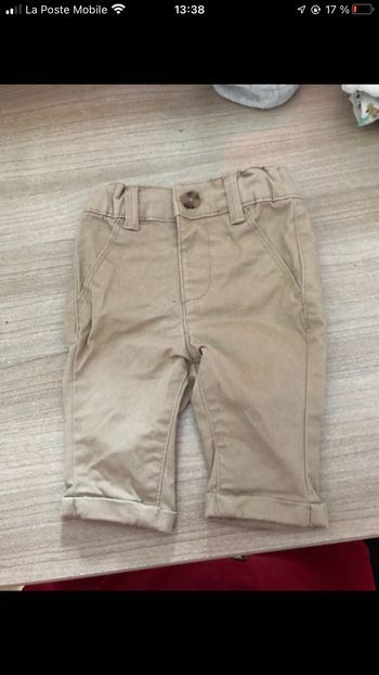 Petit lots pantalon + chausson garçon 1 mois