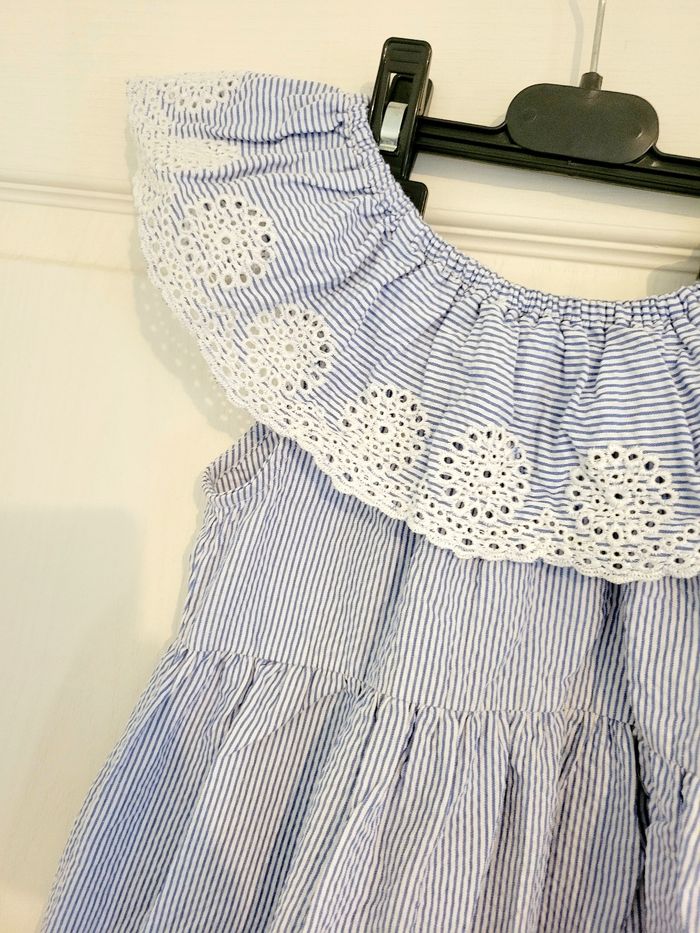 Robe. - photo numéro 2