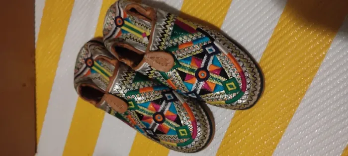 Babouche traditionnelle taille 38 - photo numéro 2