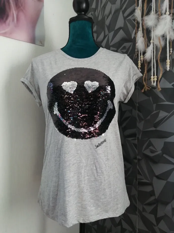 Tee-shirt smiley gris avec sequins réversibles / fb sister / (M) - photo numéro 2
