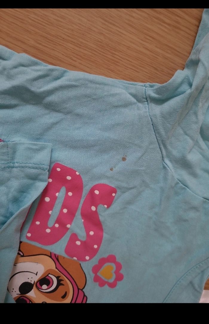 Lot vêtements fille 3ans 4ans robe jogging tee-shirts - photo numéro 8