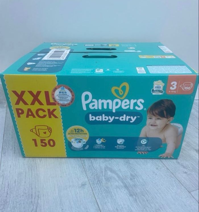 Paquet neuf XXL 150 couches Pampers taille 3 (6-10 kgs)