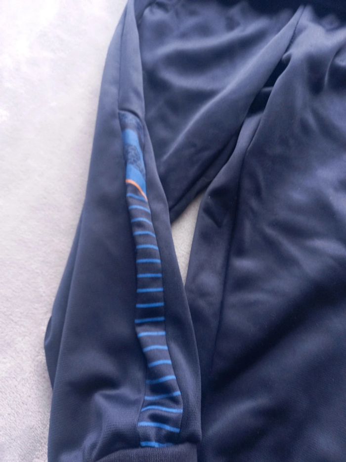 Survêtement - photo numéro 3