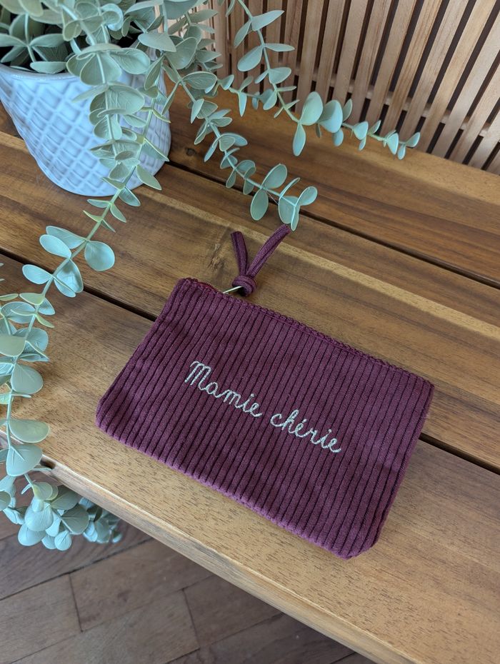 Pochette velours prune/or Mamie chérie