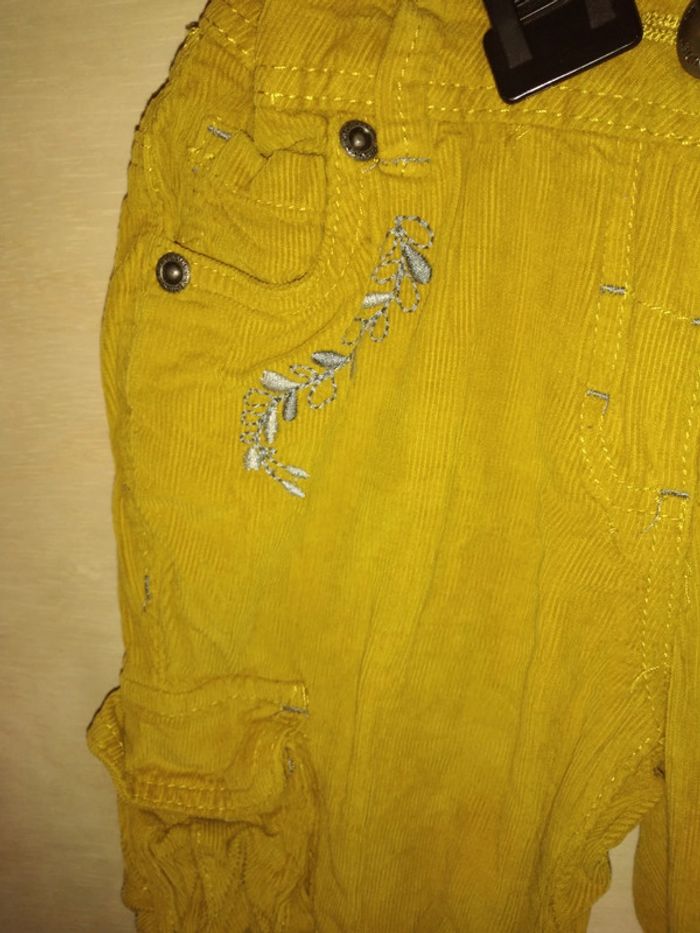 Jeans couleur moutarde - photo numéro 2