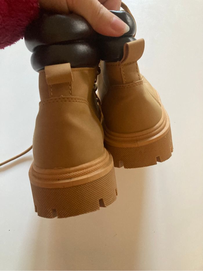 Chaussures à lacets PARFAIT ÉTAT pour femme taille 36 couleur camel - photo numéro 6