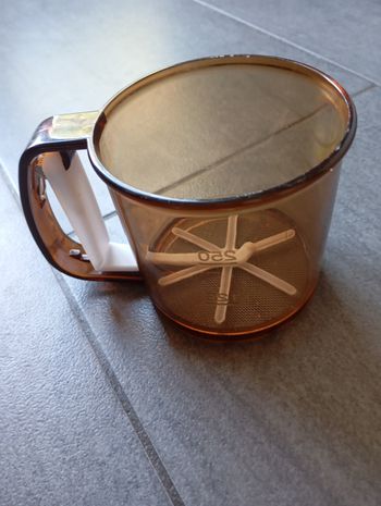 Tamis cuisine farine