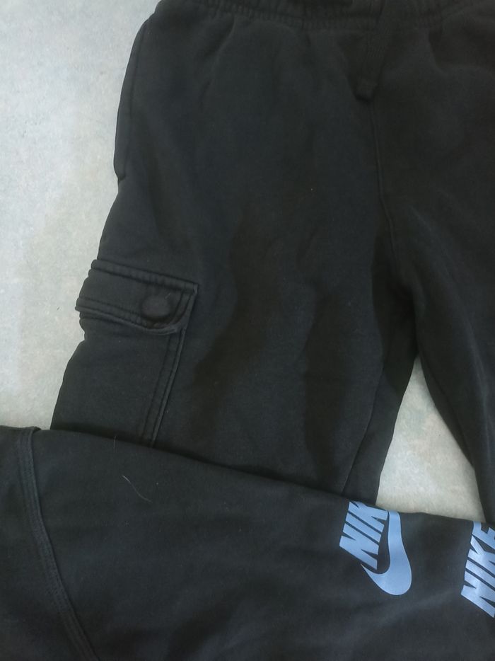 Ensemble Nike 11/12 ans - photo numéro 4