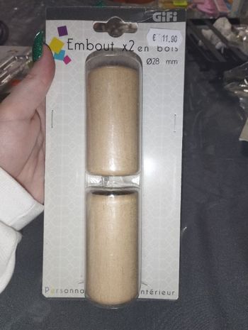 Embout tringle a rideau