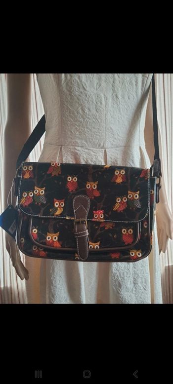 Jolie Sac à main noir/ marron Mfhandbags
neuf