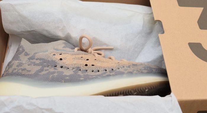 Adidas Yeezy boost 380 mist - photo numéro 7
