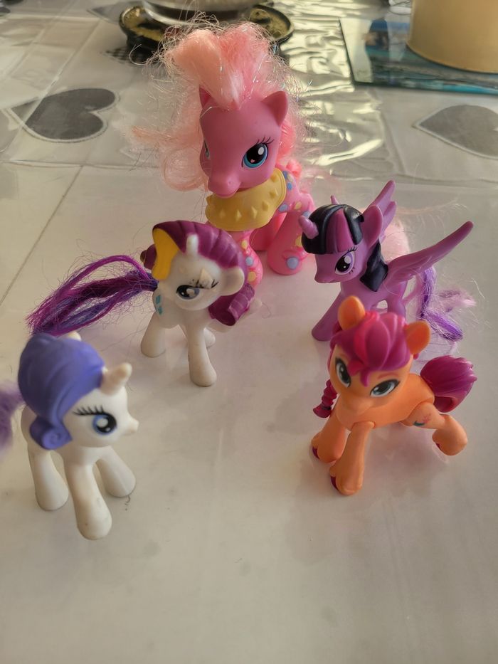Lot de 5 poneys