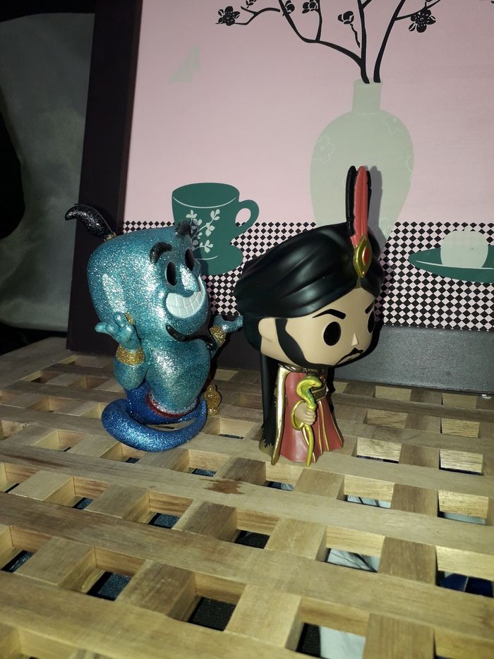 Lot de 2 Funko Pop Disney : Jafar The Royal Vizier #542 , Genie With Lamp Diamond Collection #476 - photo numéro 6