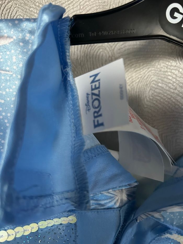 Déguisement robe des neiges 5-6 ans Disney Frozen - photo numéro 5