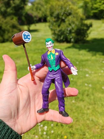 Figurine joker - batman - kinder maxi