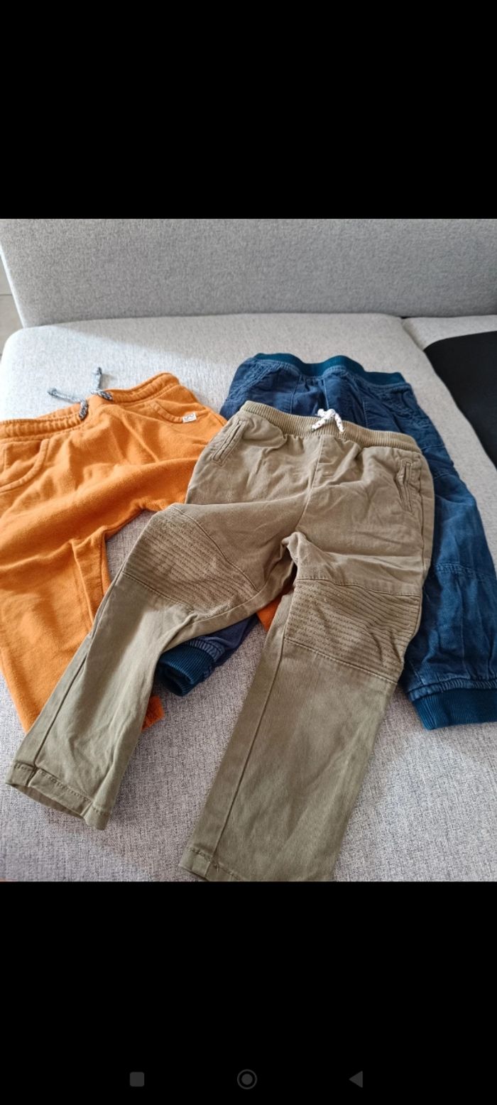 40aine de vêtements - Gros lot 12-18-23 mois - photo numéro 3