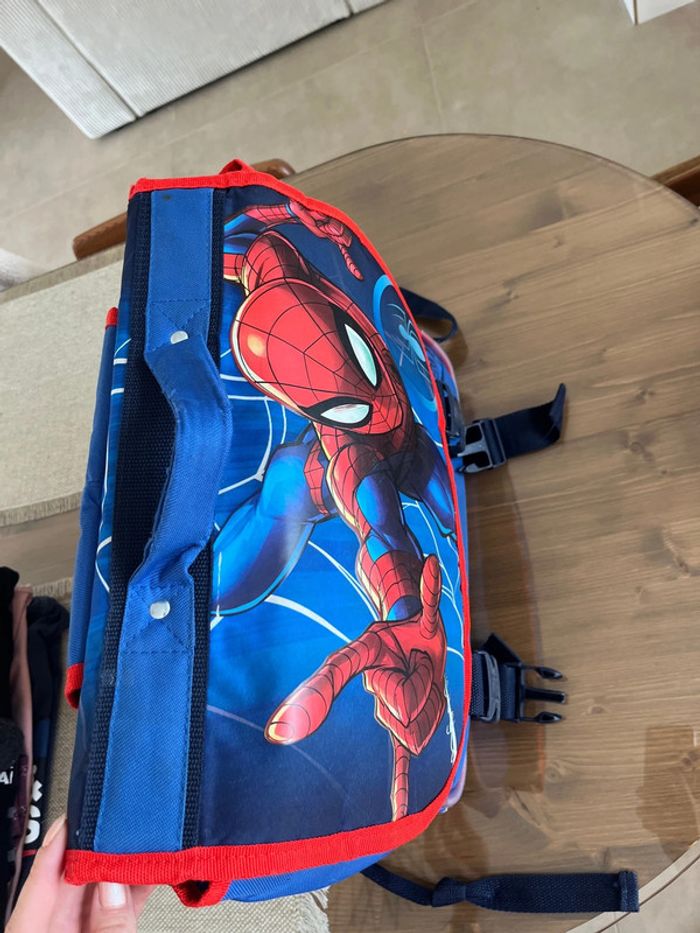 Cartable Spiderman - photo numéro 6