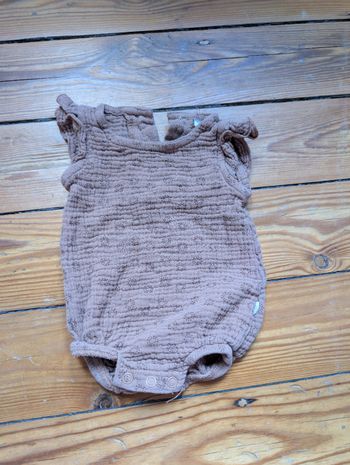 Lots 70 vêtements bébé fille 0-1 mois