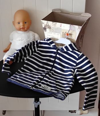 Veste zippée à capuche garçon – petit 4 ans – rayée marine & blanc