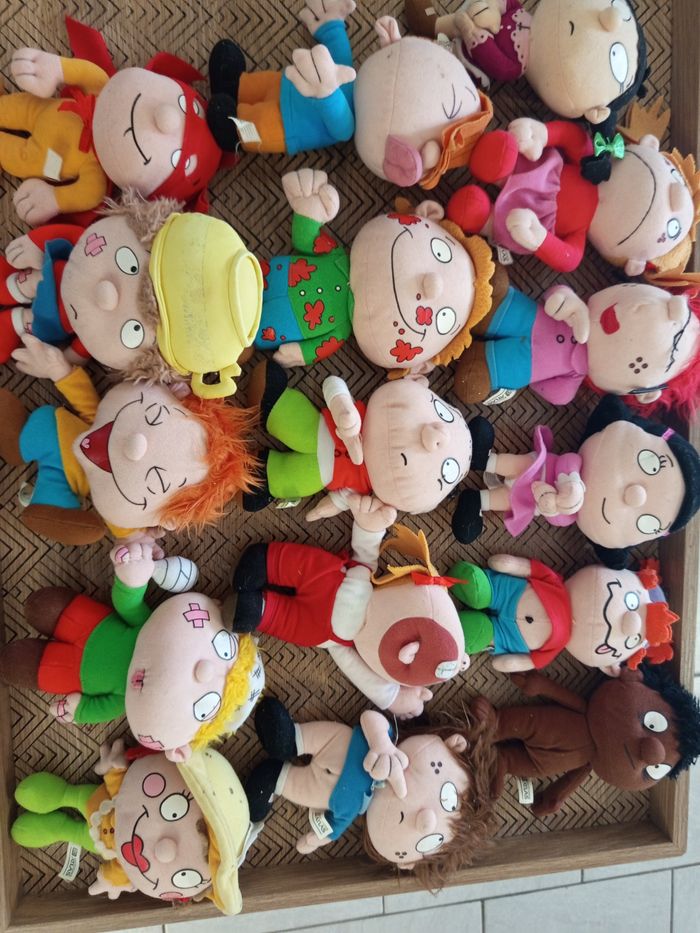 Lot peluches petites crapules