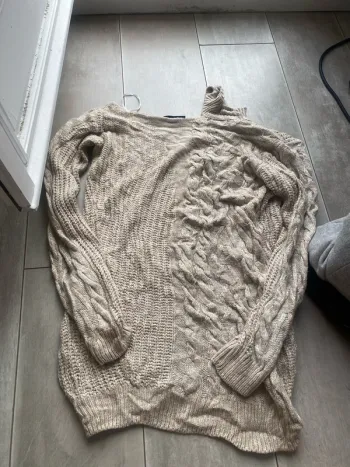 Pull beige xs