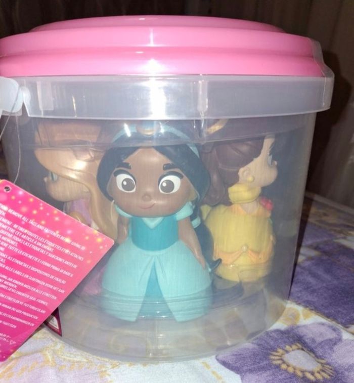 Seau figurines princesses disney pour bain - photo numéro 4