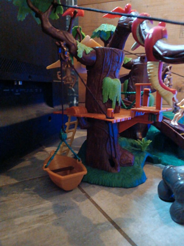 Disney Heroes héros tarzan Disney arbre tree maison house treehouse famosa figurine Playset figura - photo numéro 9