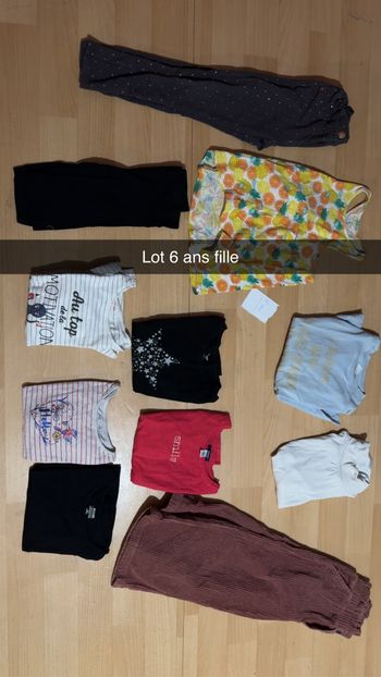Lot 6 ans fille