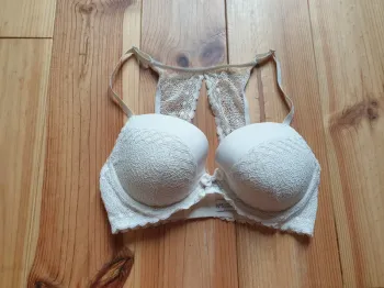 Soutien-gorge écru Etam 95D