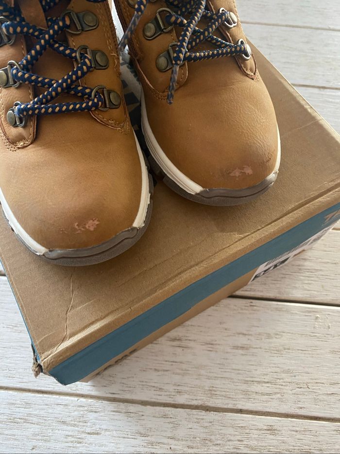 Chaussures haute chaude garçon t 28 - photo numéro 9