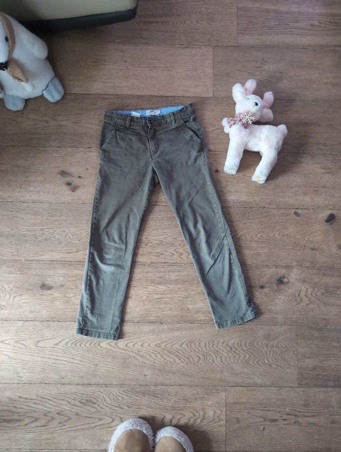 Chino vert Cyrillus 9 ans