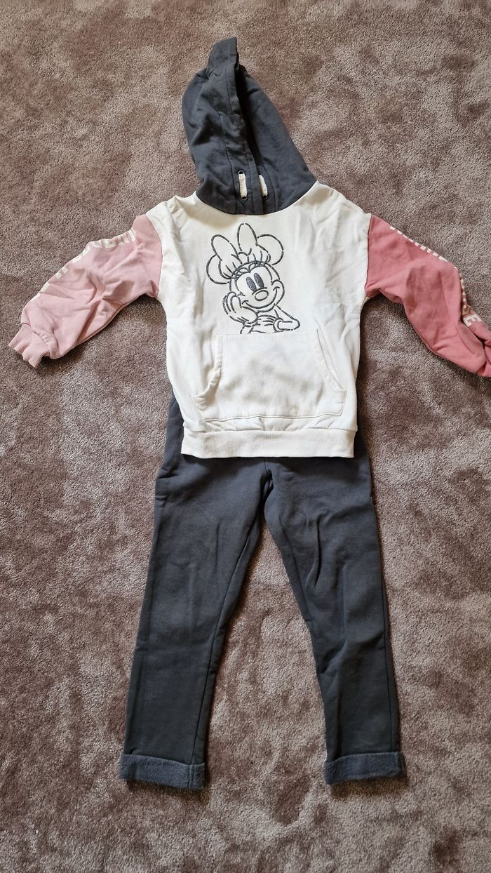 Ensemble minnie mouse