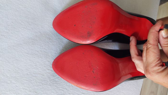 Escarpins Louboutin - photo numéro 5