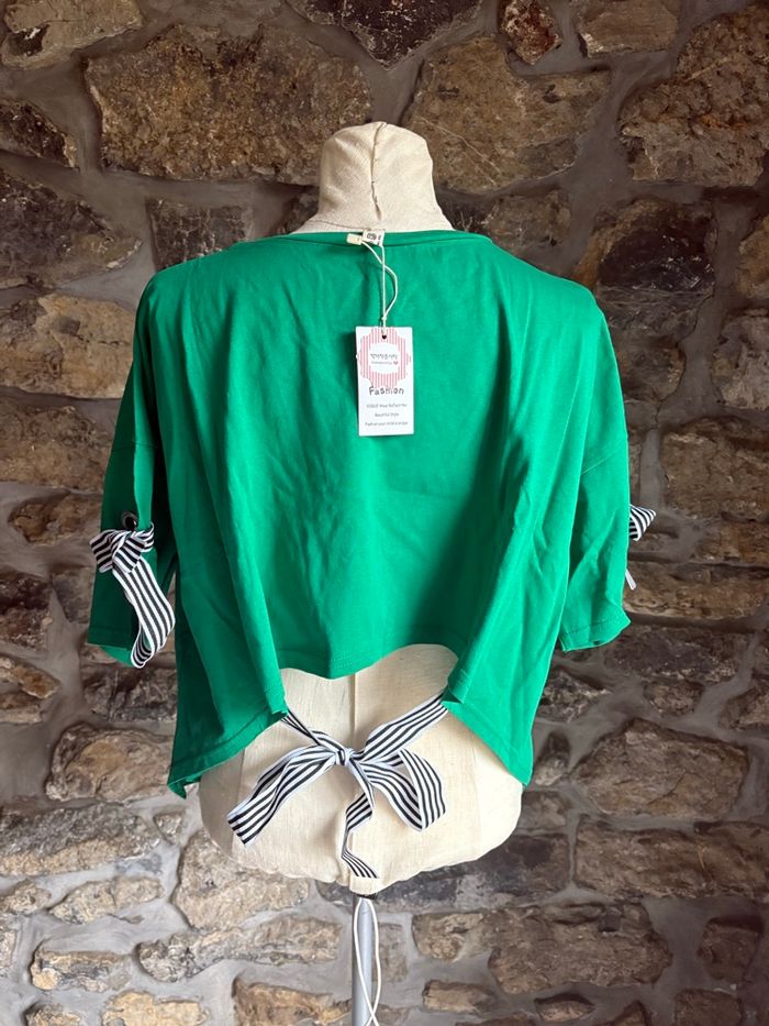 T-shirt vert oversized avec noeuds manches et dos - photo numéro 2