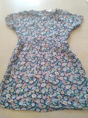 Robe courte fleurie 116 cm