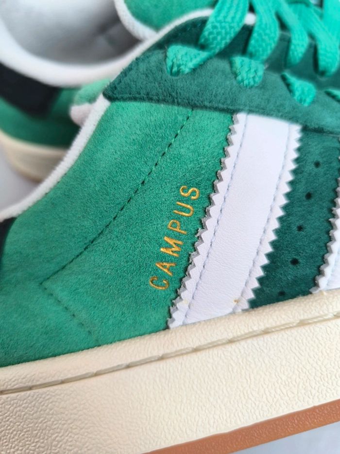Baskets adidas campus verte et blanche pointure 42 très bon état avec boîte - photo numéro 10