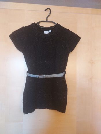 Robe pull pailletée noire avec ceinture