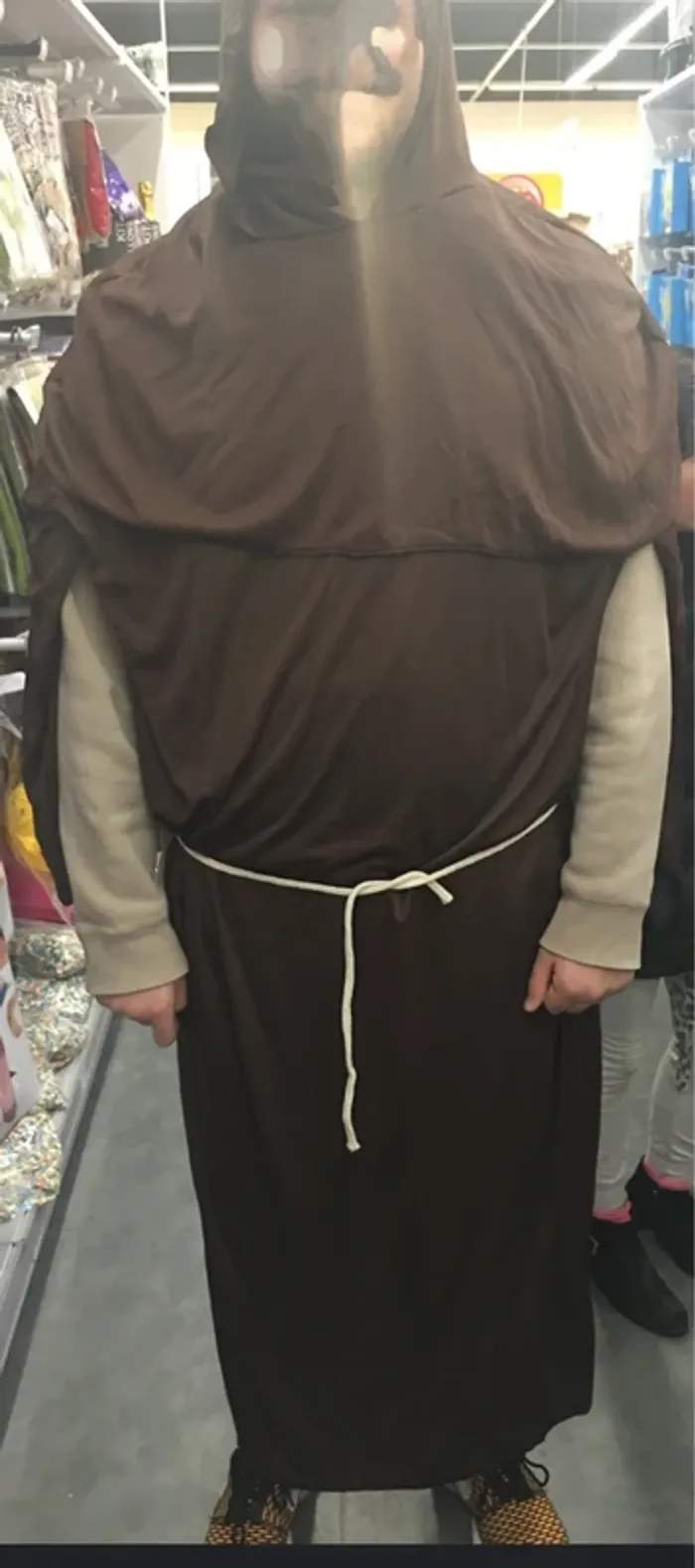 Déguisement curé moine carnaval costume fête mardi gras