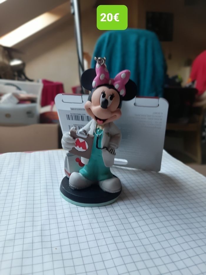 Figurine Disney de sapin minnie