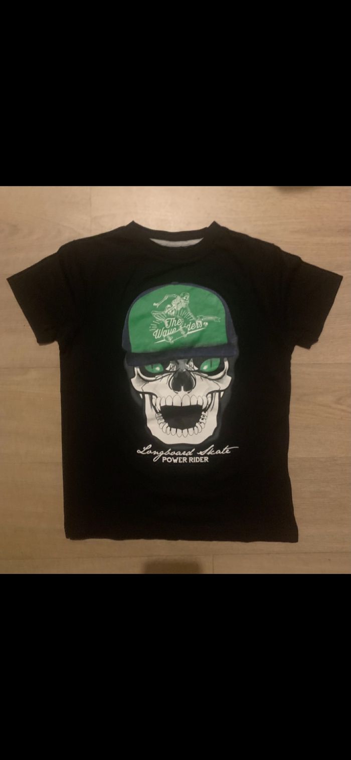 2short et 1tee shirt marqué longboard neuf taille 10ans - photo numéro 8