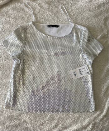 Haut Zara à sequins argenté et blanc