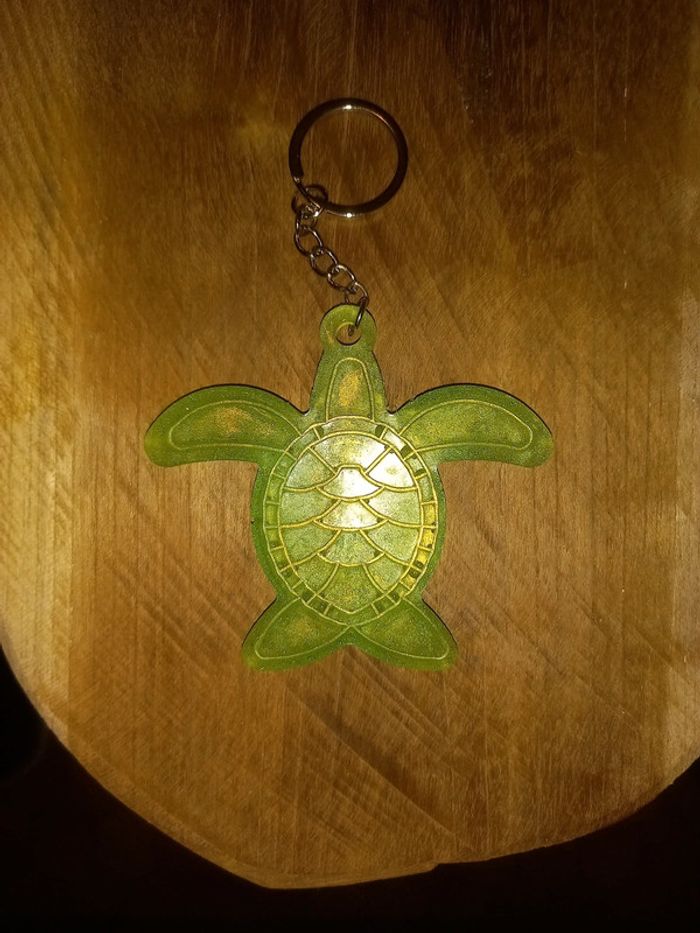 Porte clé tortue résine epoxy