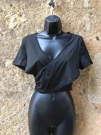 T-shirt court noir ouvert sur les côtés - SHEIN