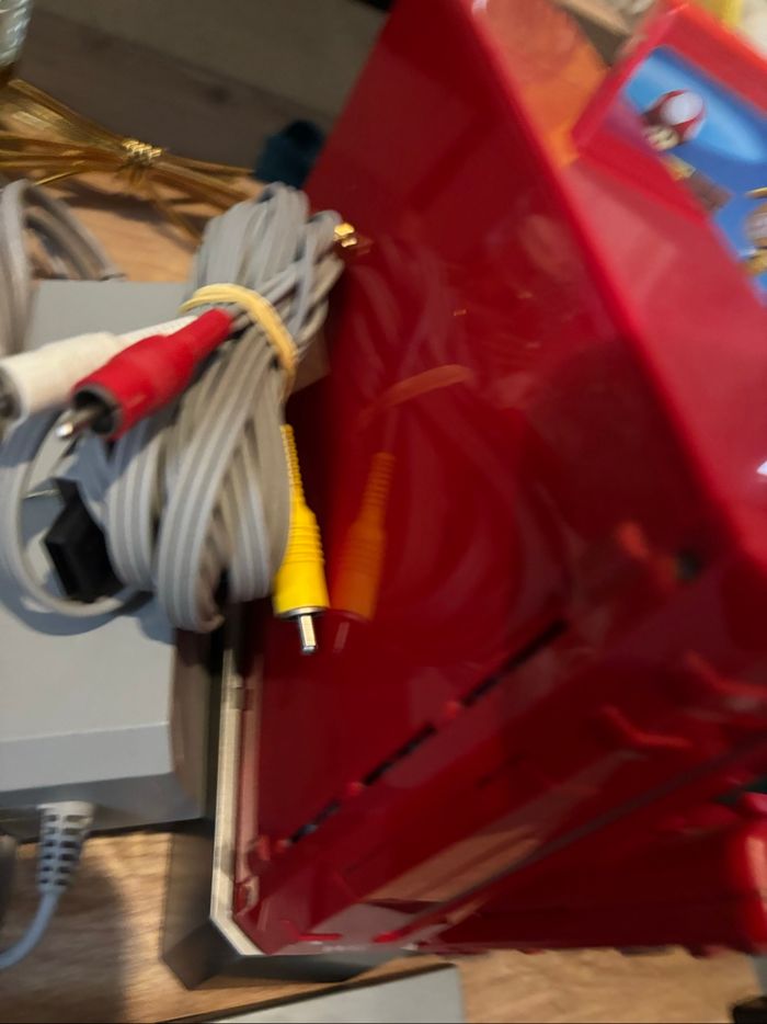 Console Nintendo Wii rouge édition super Mario Bros - photo numéro 5