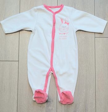 Pyjama blanc et rose. Fille 3 mois